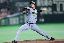 驚異のピッチングを続ける阪神・高橋遥人（時事通信フォト）